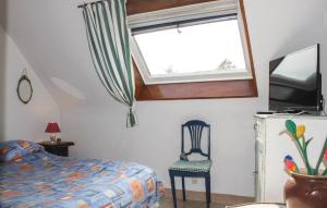 Awesome home in Bnodet with 2 Bedrooms and WiFi
