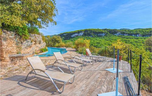 Awesome home in Bonnieux with Sauna, Private swimming pool and Outdoor swimming pool