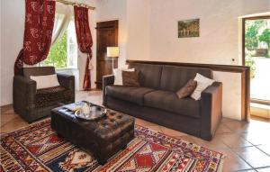 Awesome home in Castelnau-Valence with 2 Bedrooms and WiFi