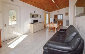 Awesome home in Cervione w/ 2 Bedrooms