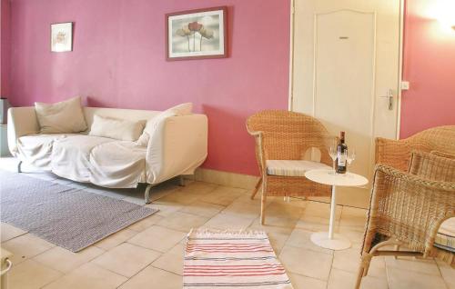 Awesome home in Cresse with 7 Bedrooms, WiFi and Outdoor swimming pool