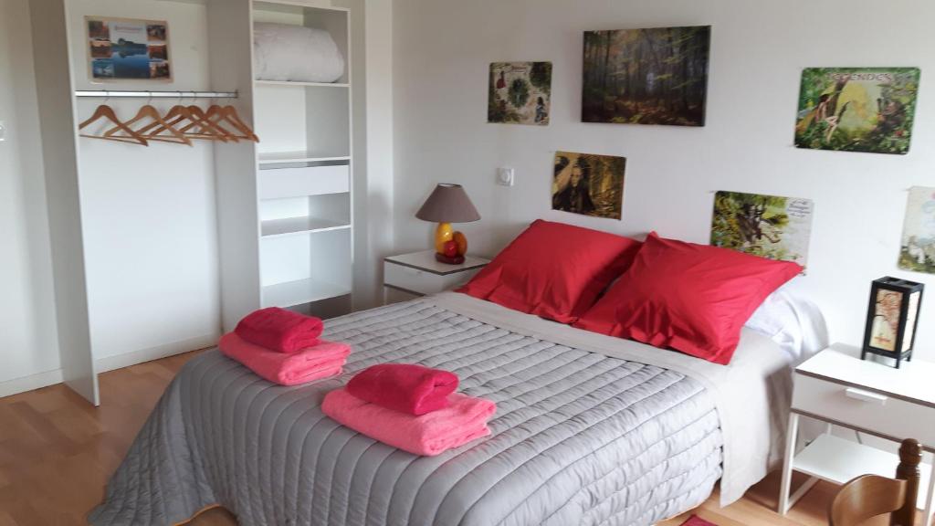 Awesome home in Dagebll with 3 Bedrooms, Sauna and WiFi