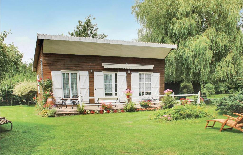 Maison de vacances Awesome home in Dimont with 2 Bedrooms and WiFi  59216 Dimont