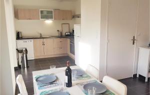 Awesome home in Erdeven with 5 Bedrooms and WiFi