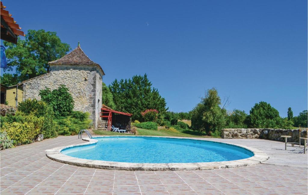 Maison de vacances Awesome home in Eymet with 1 Bedrooms and Outdoor swimming pool  24500 Eymet