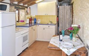 Awesome home in Eymet with 1 Bedrooms and Outdoor swimming pool