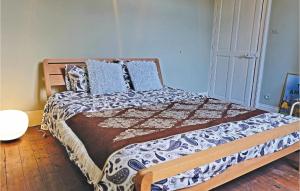 Maison de vacances Awesome home in Fressin with 4 Bedrooms and WiFi  62140 Fressin Nord-Pas-de-Calais
