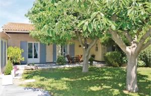 Awesome home in Grans with 5 Bedrooms, WiFi and Outdoor swimming pool