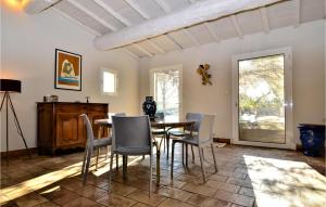 Awesome home in Graveson with WiFi, Private swimming pool and Outdoor swimming pool