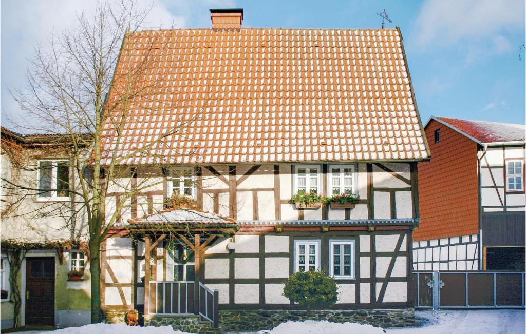 Awesome home in Harzgerode-Dankerode with 3 Bedrooms and WiFi , 6493 Dankerode