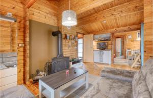 Awesome home in Hayingen with Sauna and 3 Bedrooms