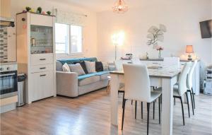 Awesome home in Hermanville-sur-mer with WiFi and 2 Bedrooms