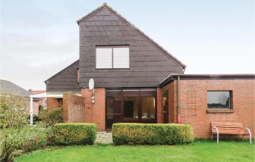 Awesome home in Holtgast-Utgast with 2 Bedrooms and WiFi