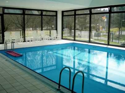 Awesome home in Hourtin with WiFi and 3 Bedrooms