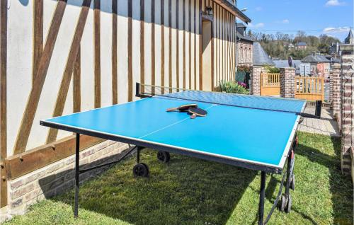 Awesome home in Hricourt-en-Caux with 3 Bedrooms and WiFi