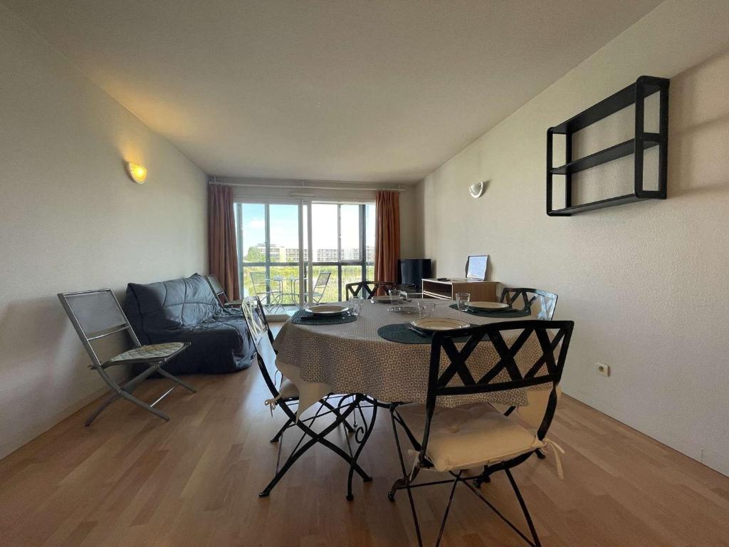 Awesome home in Kirchheim-Hessen with 3 Bedrooms and WiFi
