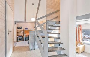 Awesome home in Kirchheim-Hessen with 3 Bedrooms, Sauna and WiFi