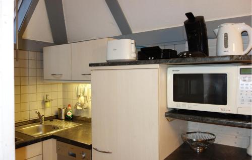 Awesome home in Kirchheim with 2 Bedrooms, Sauna and WiFi