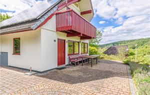 Awesome home in Kirchheim with 2 Bedrooms, Sauna and WiFi