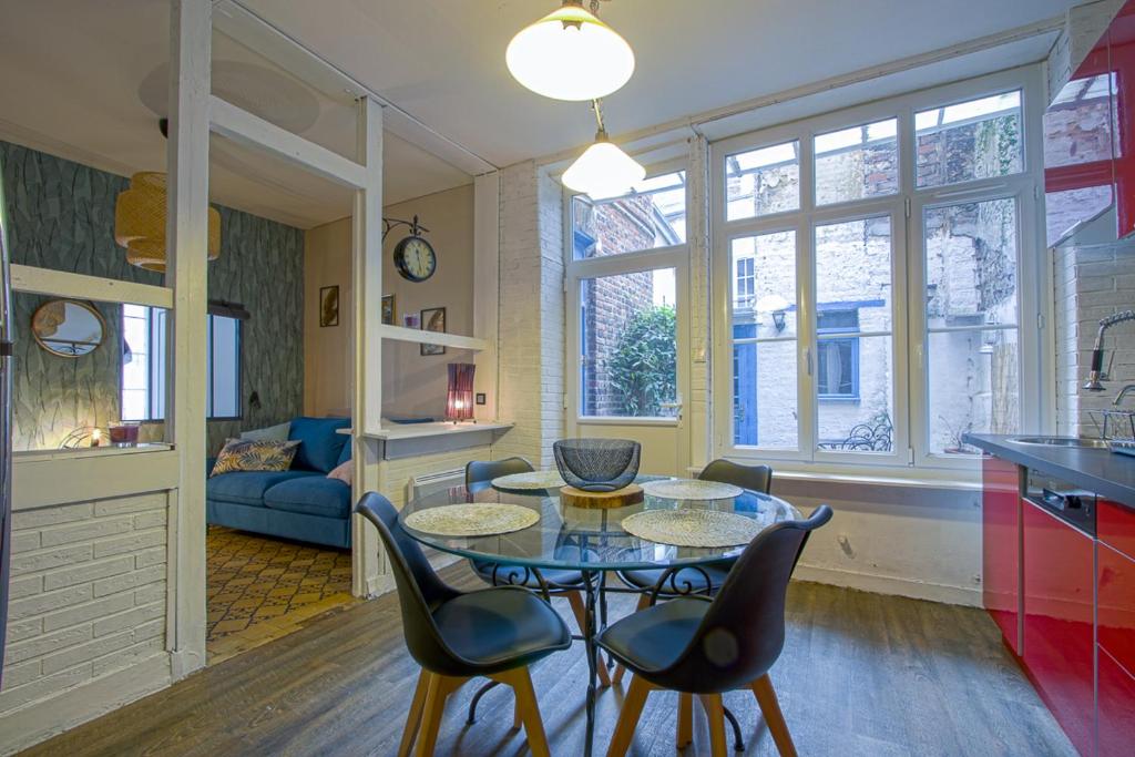 Awesome home in Kirchheim with 3 Bedrooms and WiFi 36275 Kemmerode