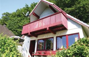 Maison de vacances Awesome home in Kirchheim with 3 Bedrooms and WiFi  36275 Kemmerode Hesse