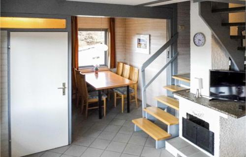 Awesome home in Kirchheim with 3 Bedrooms and WiFi