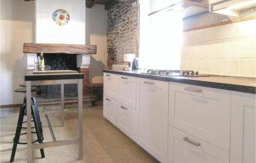 Awesome home in Lahitte Toupire with 3 Bedrooms and WiFi