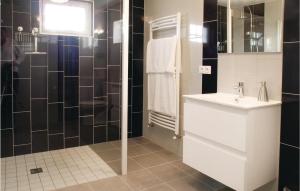 Awesome home in Lahitte Toupire with 3 Bedrooms and WiFi