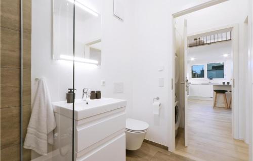 Awesome home in Lembruch-Dmmer See with 2 Bedrooms, WiFi and Indoor swimming pool