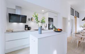 Awesome home in Lembruch-Dmmer See with 3 Bedrooms, WiFi and Indoor swimming pool