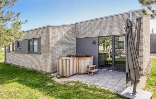 Awesome home in Lembruch-Dmmer See with 3 Bedrooms, WiFi and Indoor swimming pool