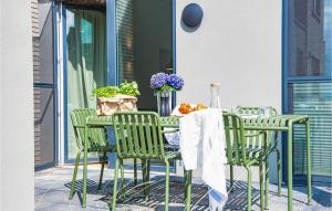 Awesome home in Lembruch-Dmmer See with Sauna, WiFi and Indoor swimming pool