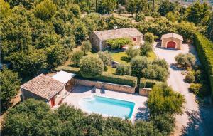 Awesome home in Lioux with Outdoor swimming pool, WiFi and Private swimming pool