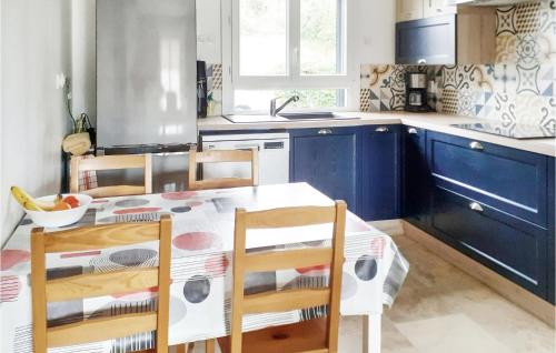 Awesome home in Malras with WiFi, Private swimming pool and 3 Bedrooms