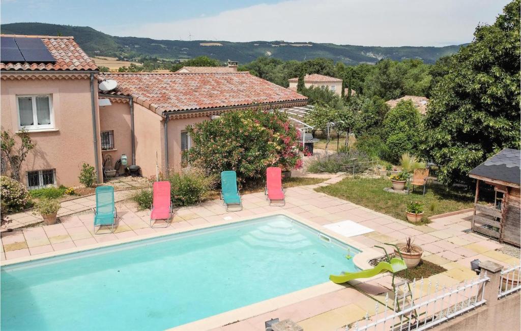 Awesome home in Marsannes with Outdoor swimming pool, WiFi and 3 Bedrooms , 26740 Marsanne