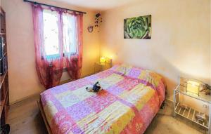 Awesome home in Pierrerue with 3 Bedrooms and WiFi