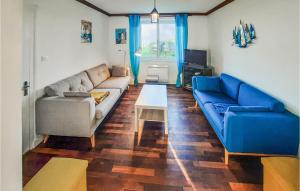 Awesome home in Plouguerneau with 4 Bedrooms and WiFi