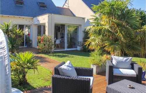 Awesome home in Pornichet with 2 Bedrooms and WiFi