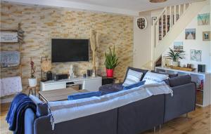 Awesome home in Pornichet with 2 Bedrooms and WiFi