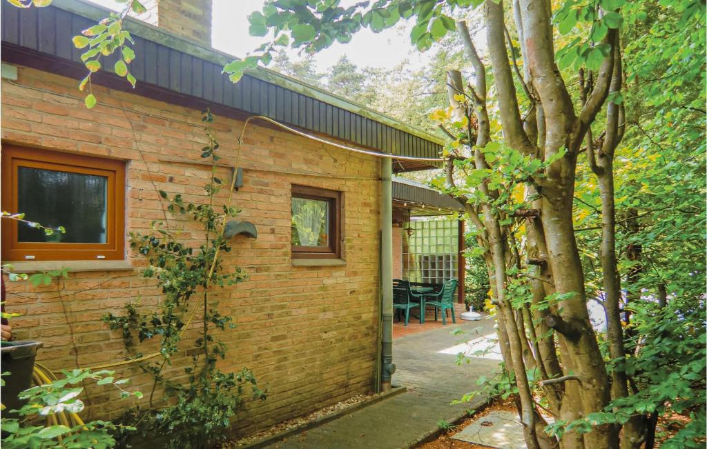 Awesome home in Prmzurlay with 1 Bedrooms and WiFi , 54668 Prümzurlay