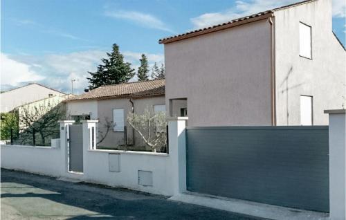 Awesome home in Quarante with Outdoor swimming pool, 5 Bedrooms and WiFi