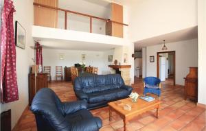 Awesome home in Roquebrun with 4 Bedrooms, WiFi and Outdoor swimming pool