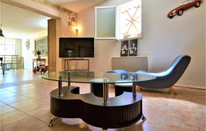 Awesome home in Saint-Quentin-la-Poter with 3 Bedrooms