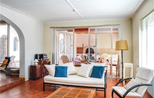 Awesome home in Sers with 4 Bedrooms, WiFi and Outdoor swimming pool