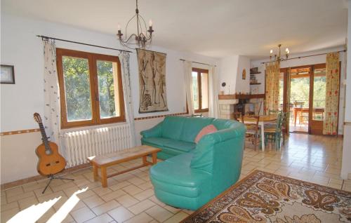 Awesome home in Snchas with WiFi, Private swimming pool and Outdoor swimming pool