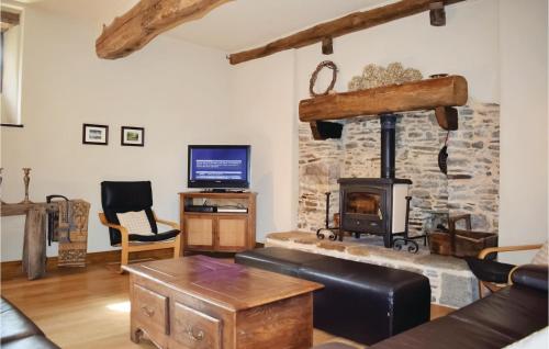 Awesome home in Sougeal with 4 Bedrooms and WiFi