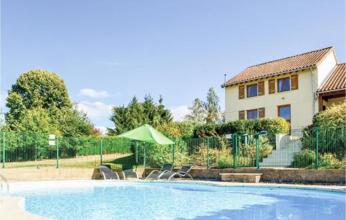 Awesome home in St, Saud Lacoussiere with 3 Bedrooms, WiFi and Outdoor swimming pool