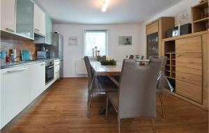 Awesome home in Steinheid with 3 Bedrooms and WiFi