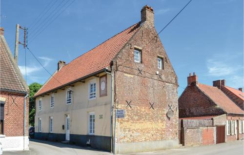 Awesome home in Volckerinckhove with 5 Bedrooms and WiFi
