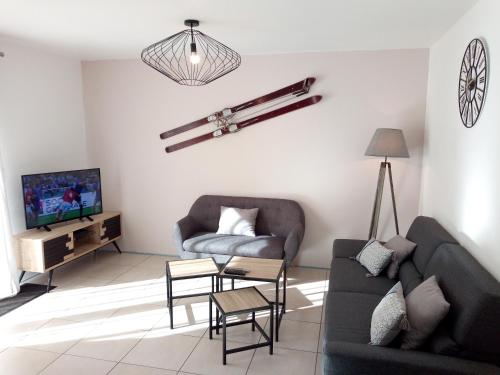 Ax Sweet Mountain - 3ch et 2 sdb - jardin centre village